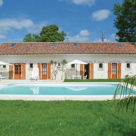 Two-bedroom Holiday In Asnois *